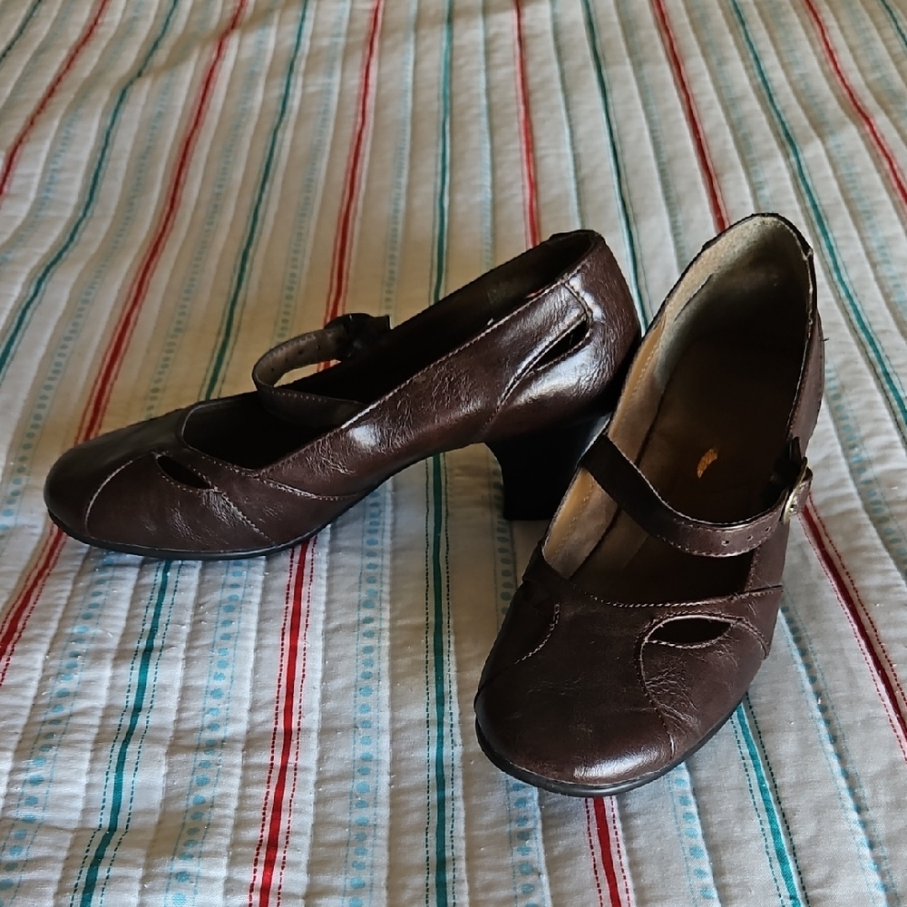 Chocolate Brown Mary Jane Heels